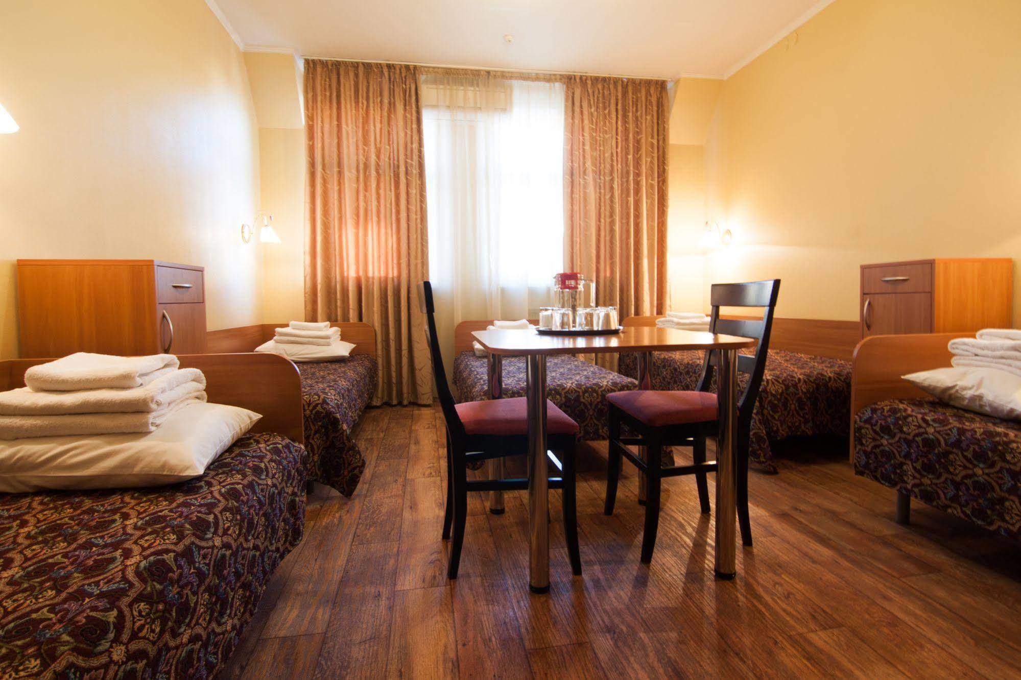 Mini-hotel On Geroiv Energetykiv Street 18 Otel Kiev